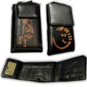 Vintage Wilsons Leather Hand-Painted Gecko Tri-Fold Wallet